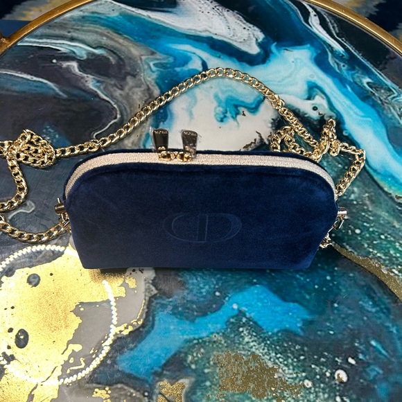 Dior shoulder bag with gold chain / NIB - Picture 9 of 13